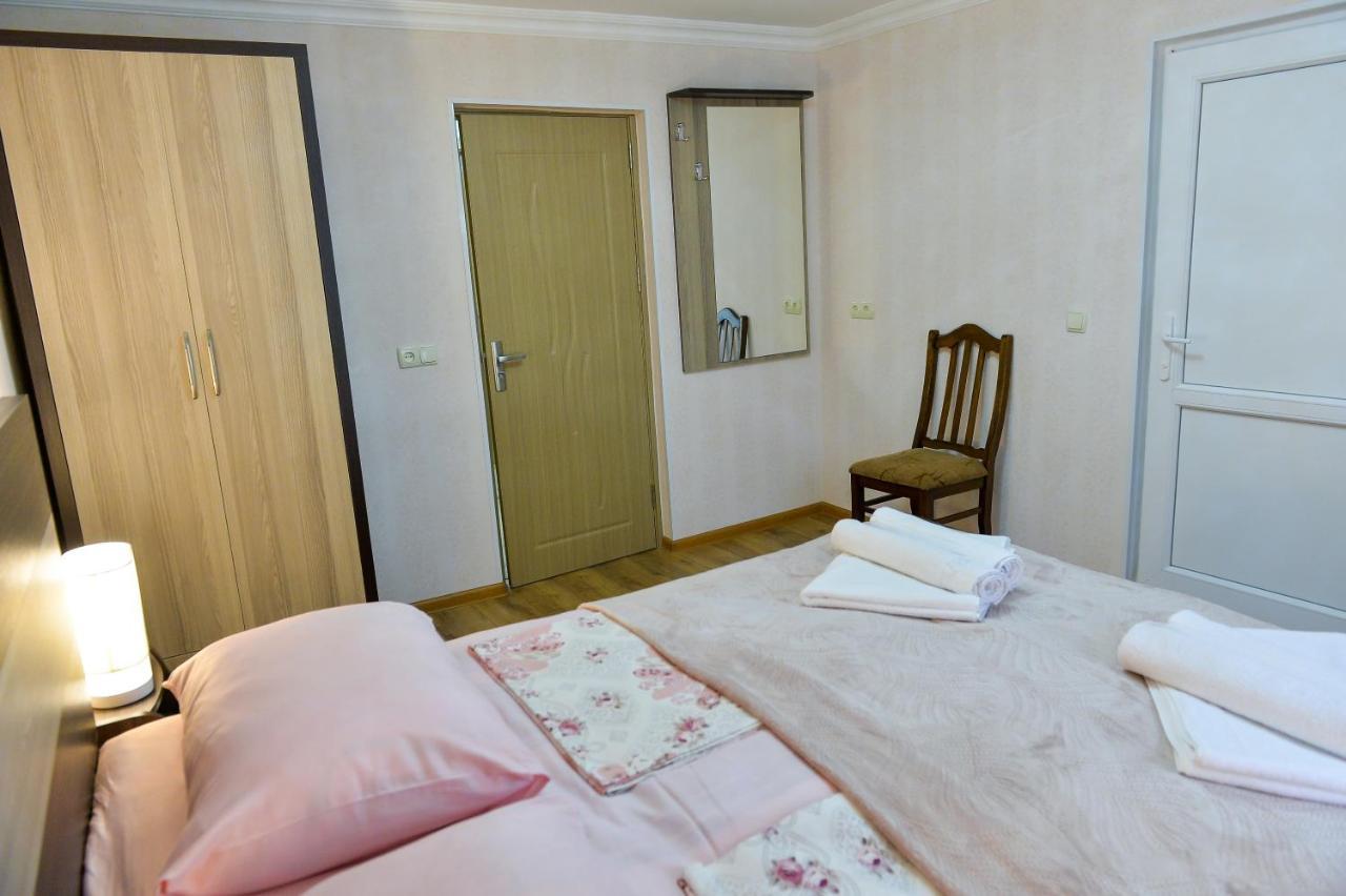 Hotel Cozy House Kutaisi Esterno foto