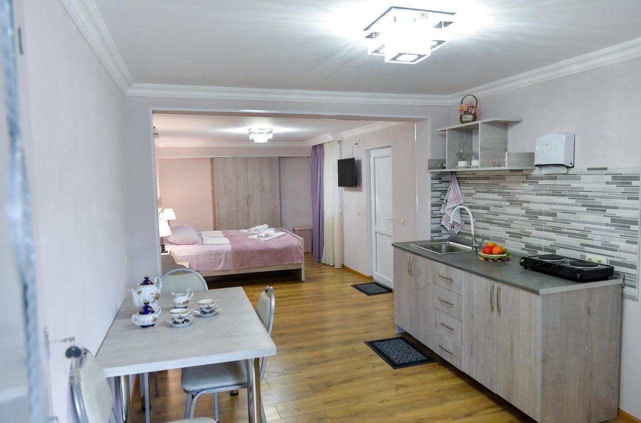 Hotel Cozy House Kutaisi Esterno foto